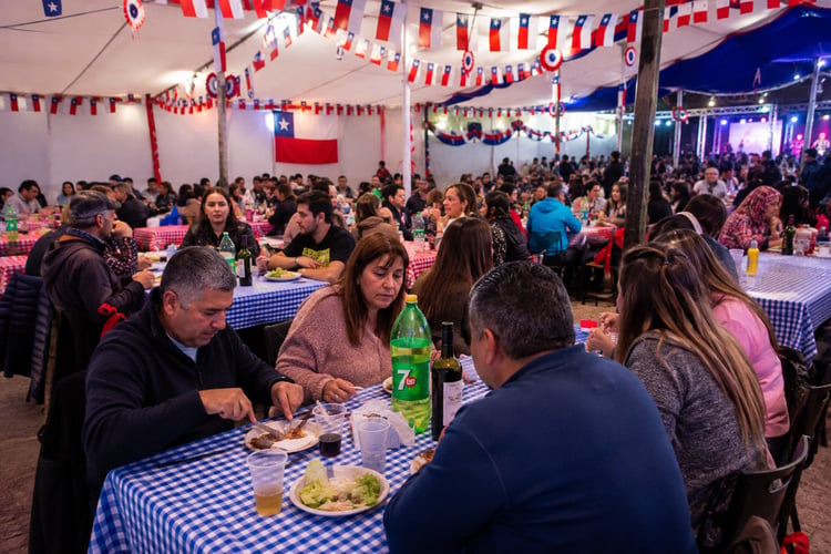 fonda chilena por el 18 de septiembre