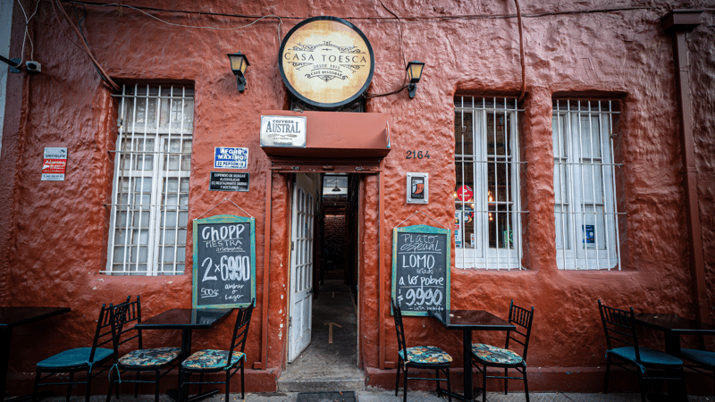 Casa Toesca: un restobar situado sobre patrimonio histórico
