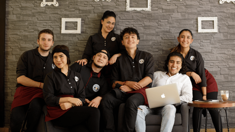 La Celostina: una original cafetería que sobrevivió gracias al delivery y su Tienda Online