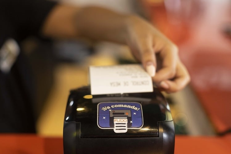 Guía completa: lo que debes saber sobre la nueva resolución de facturación electrónica de la DIAN y el POS electrónico